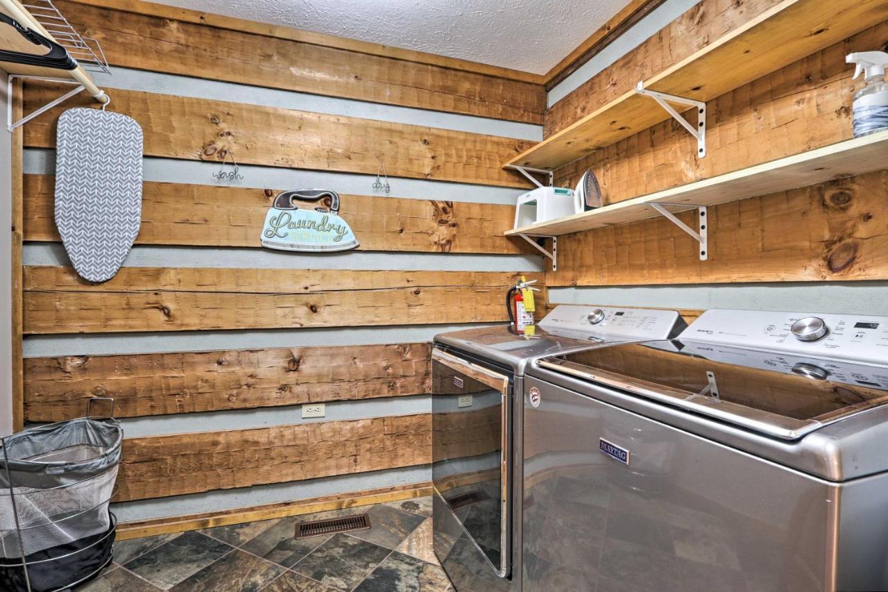 Pigeon Forge Cabin With Hot Tub, 12 Mi To Dollywood! Exteriör bild