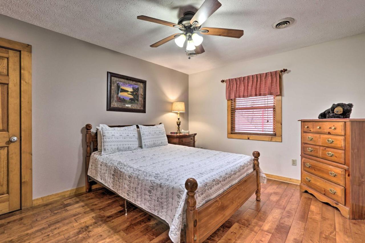 Pigeon Forge Cabin With Hot Tub, 12 Mi To Dollywood! Exteriör bild