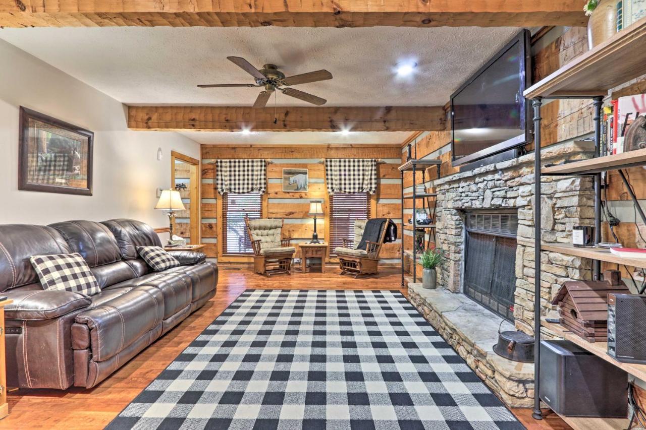 Pigeon Forge Cabin With Hot Tub, 12 Mi To Dollywood! Exteriör bild