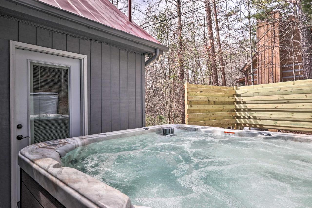 Pigeon Forge Cabin With Hot Tub, 12 Mi To Dollywood! Exteriör bild
